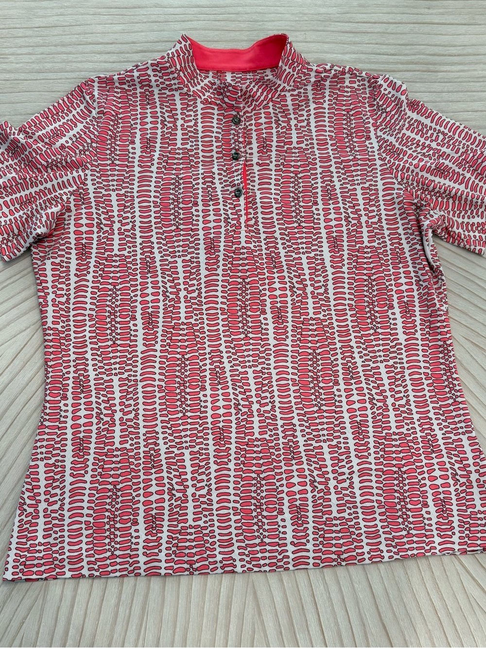 Tail Pink Patterned Short Sleeve Henley Top